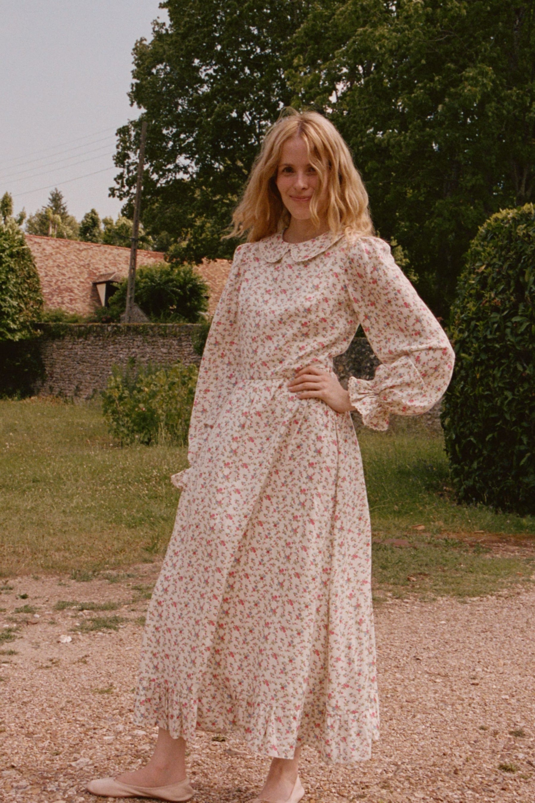 The Dutton Dress in Henri Vine
