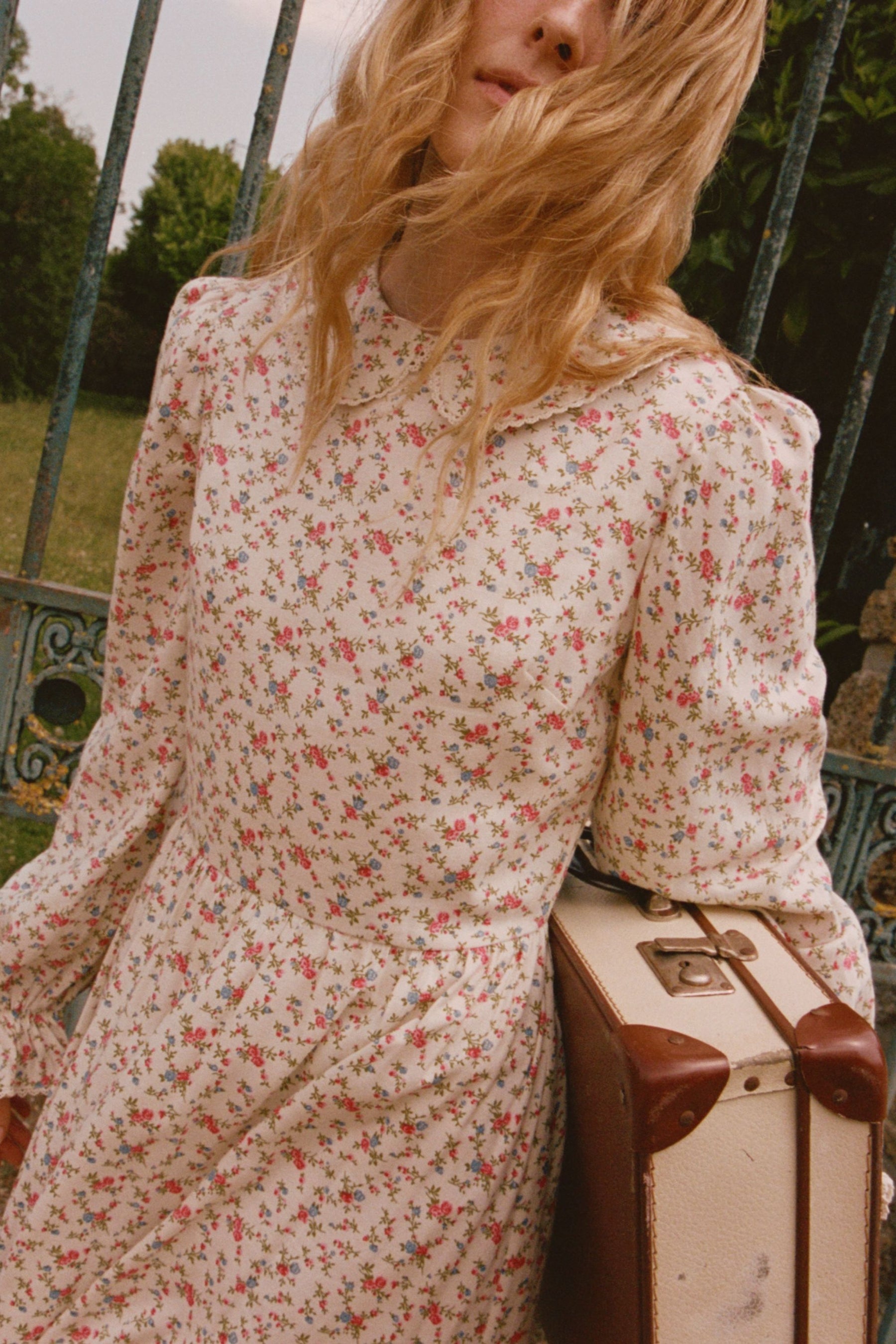 The Dutton Dress in Henri Vine