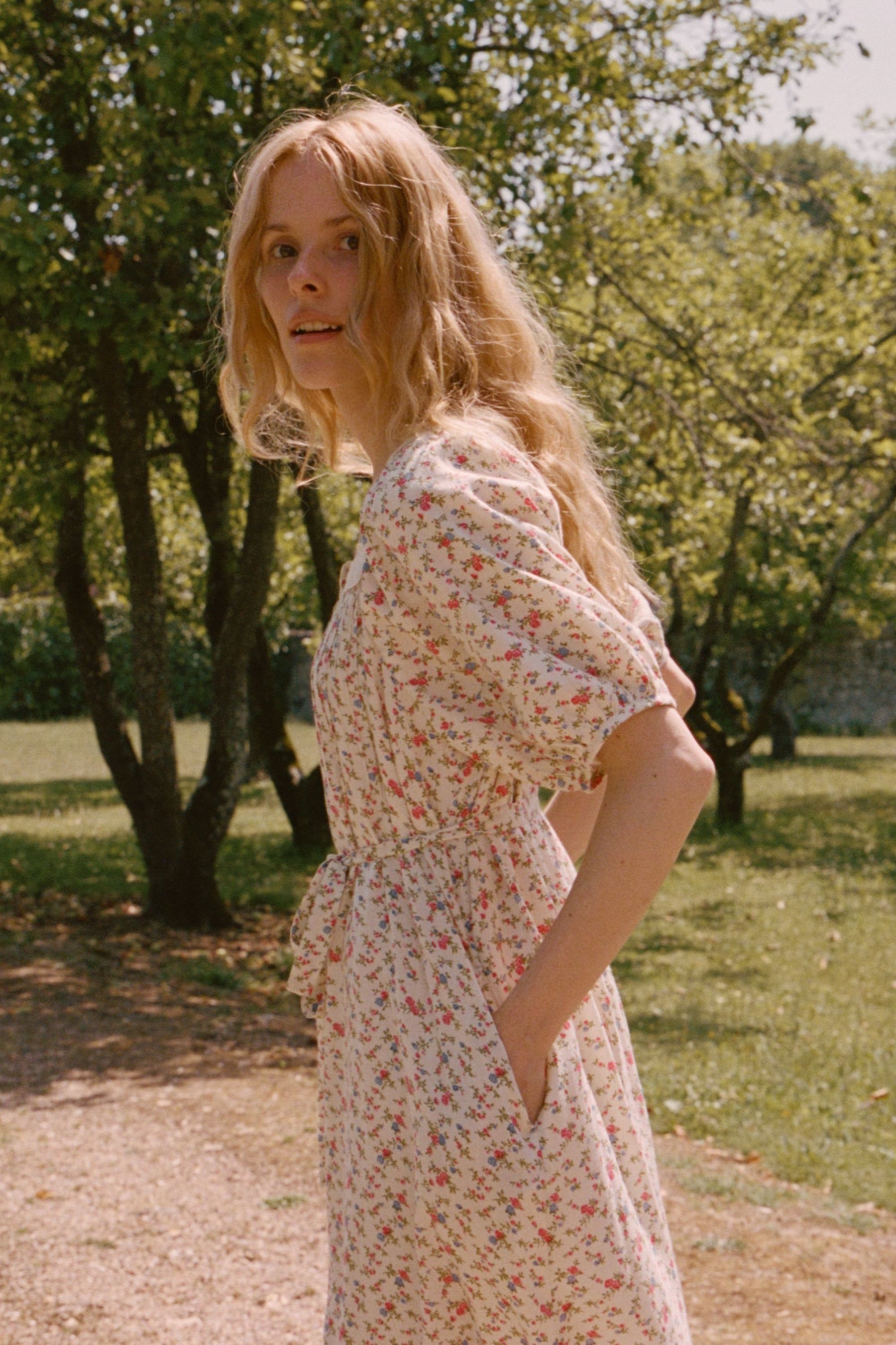 Mila Midi Dress in Henri Vine