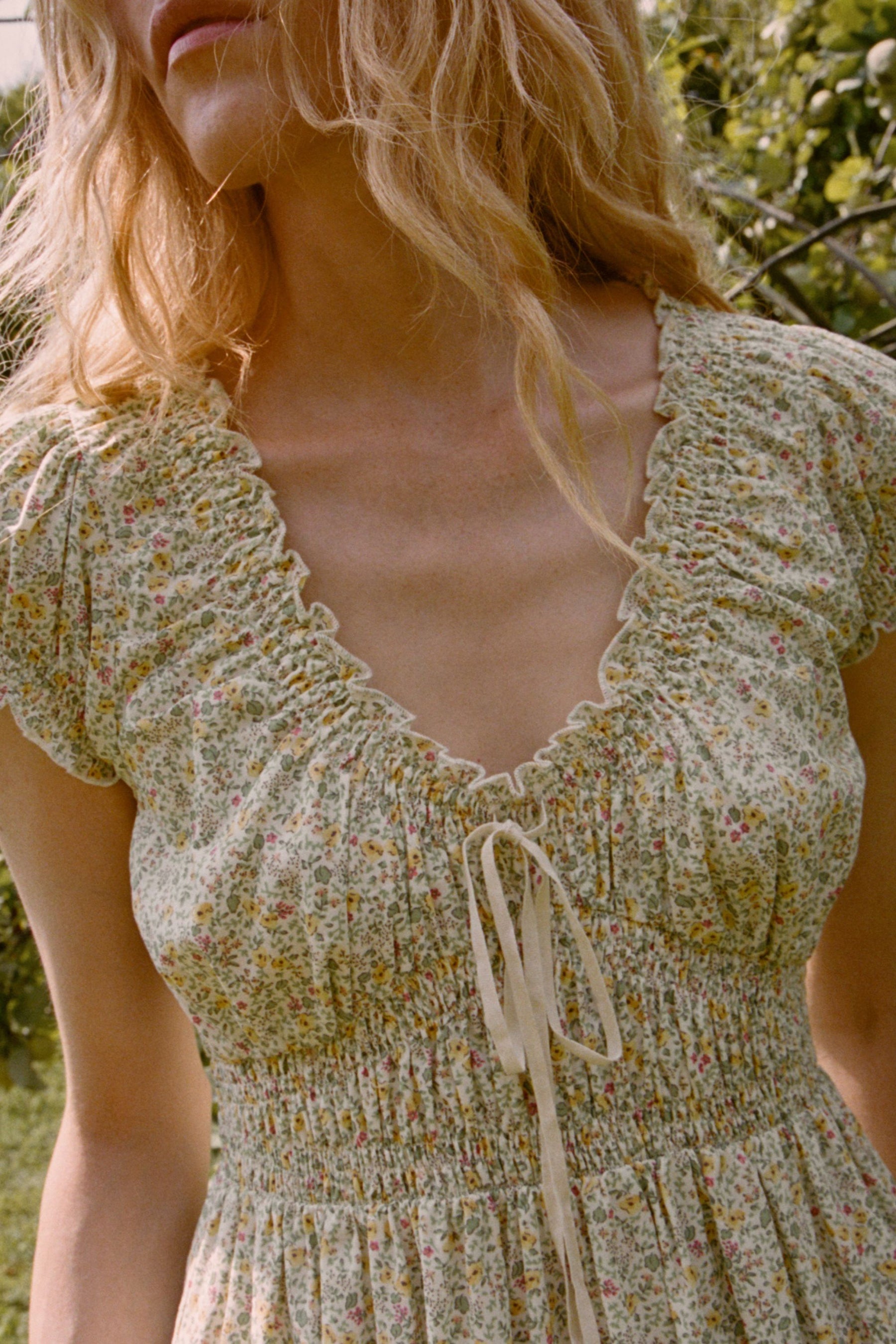 Halle Midi Dress in Apple Florette