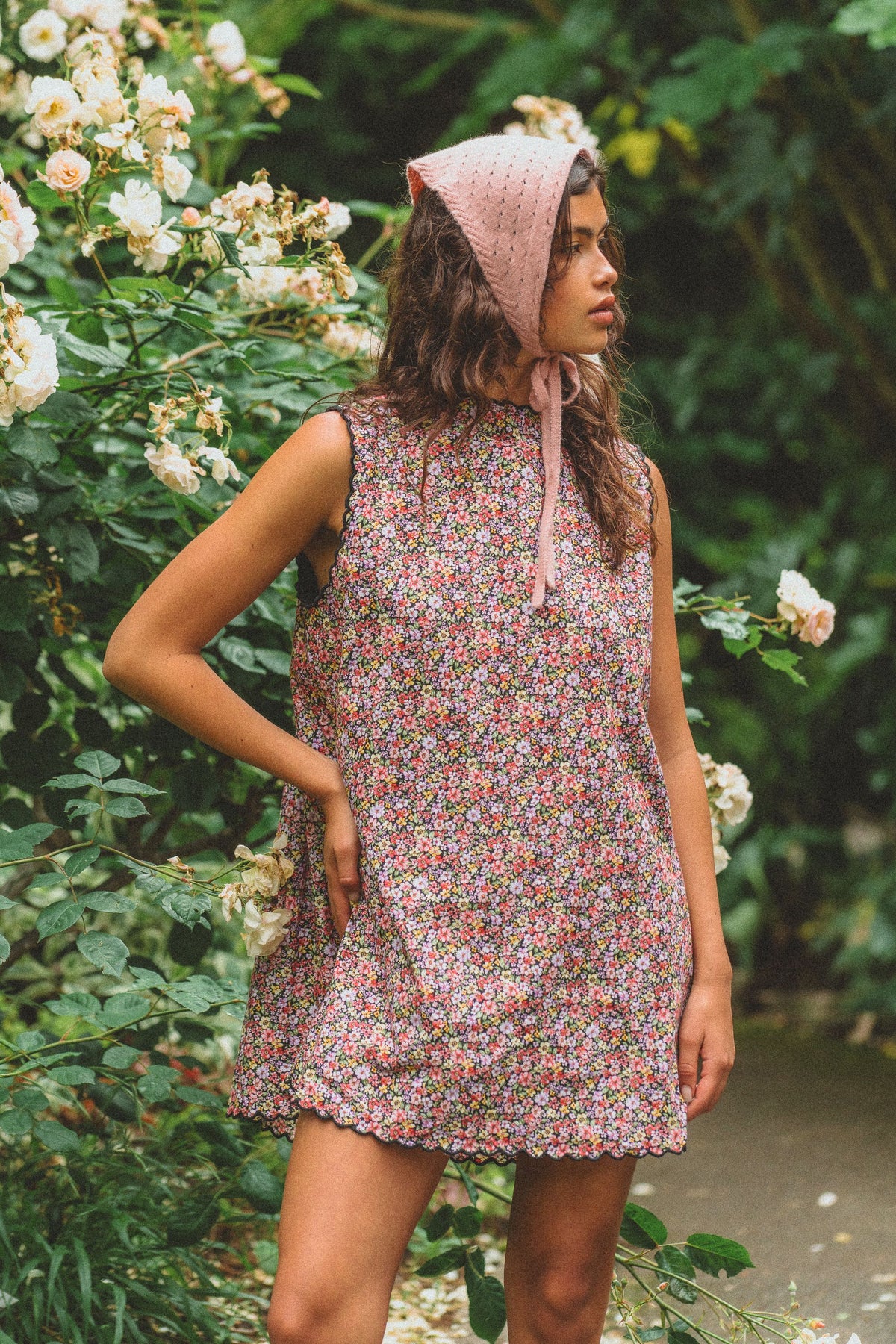 Romi Shift Dress in Midnight Garden