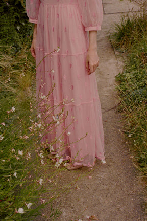Fleur de Pêche Gown In Lace