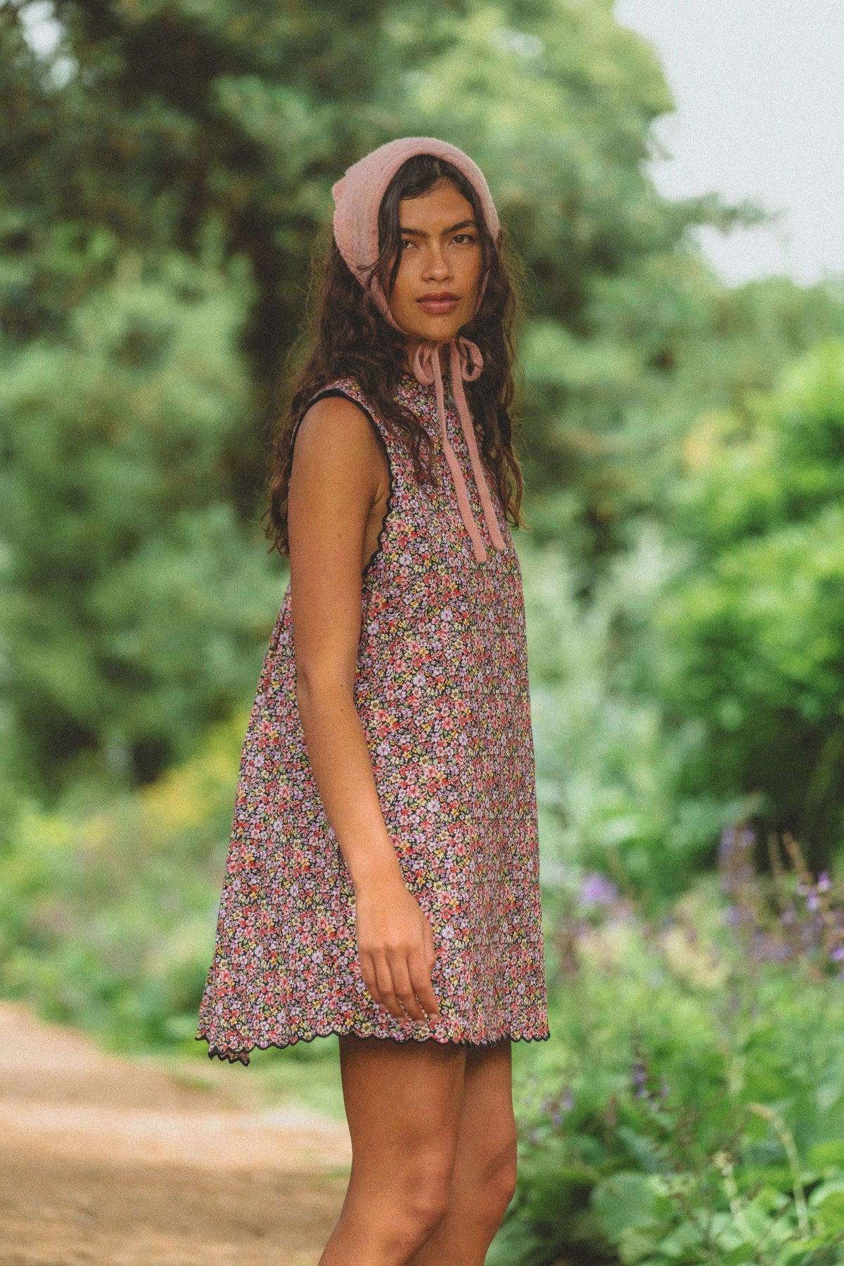 Romi Shift Dress in Midnight Garden