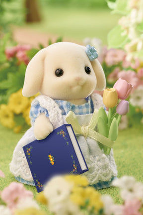 Sylvanian Families ~ Flora Rabbit Family