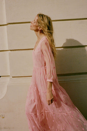 Fleur de Pêche Gown In Lace