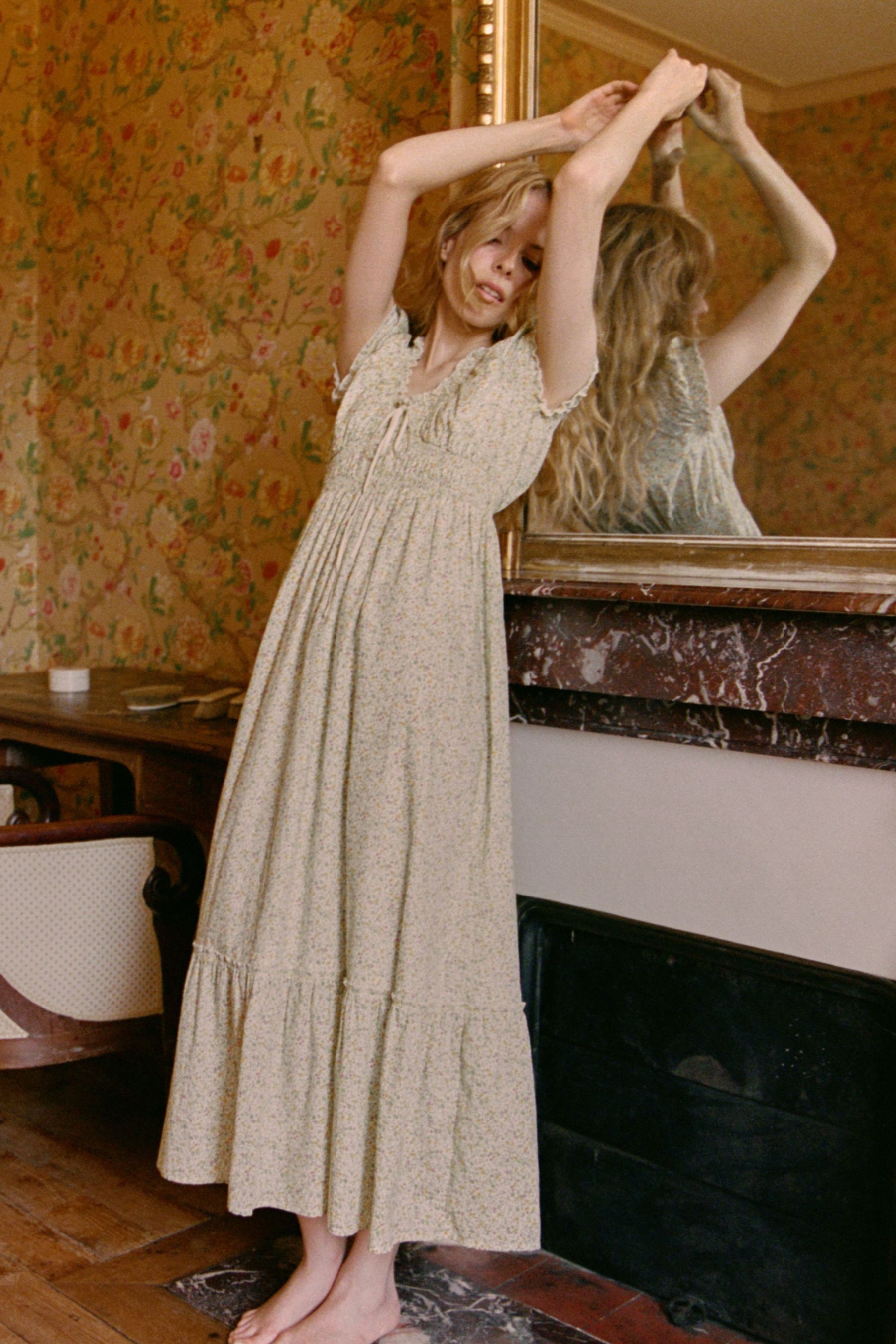 Halle Midi Dress in Apple Florette