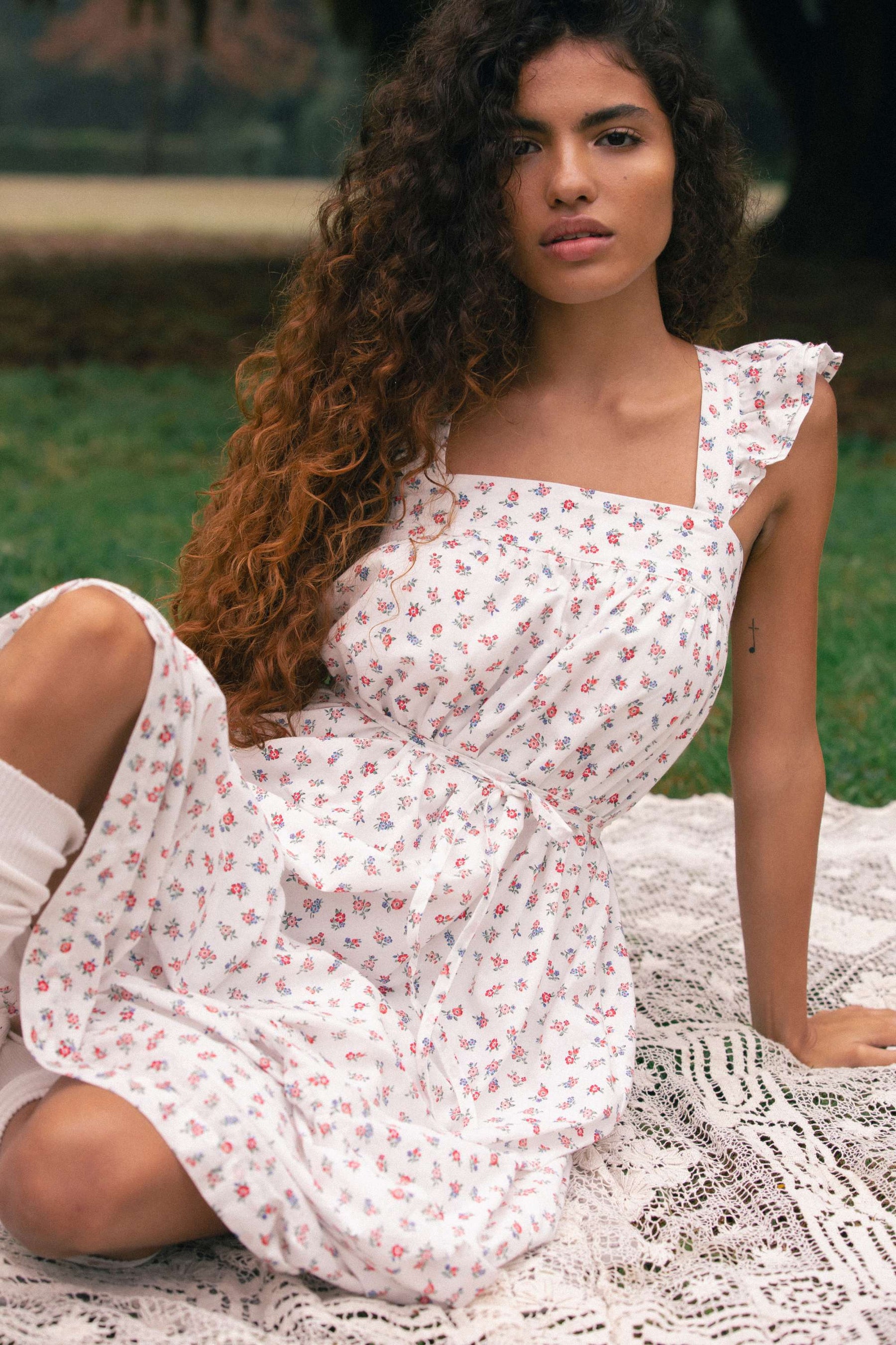 Frill Tea Dress in Mae flower