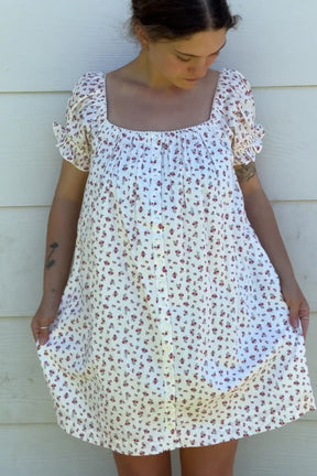 Naya Mini dress in Red Rosebud Flower