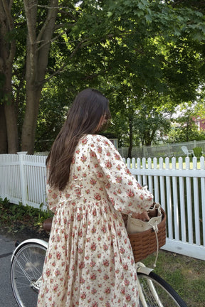 Harriet Winter Dress in Farmhouse Bloom