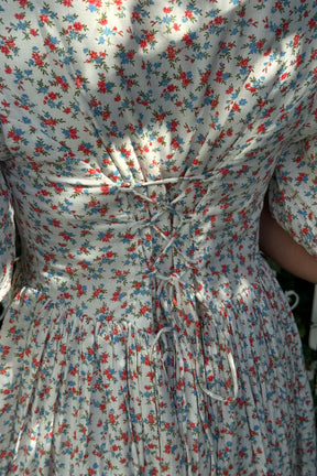 Laney Midi Dress in Clementine flower