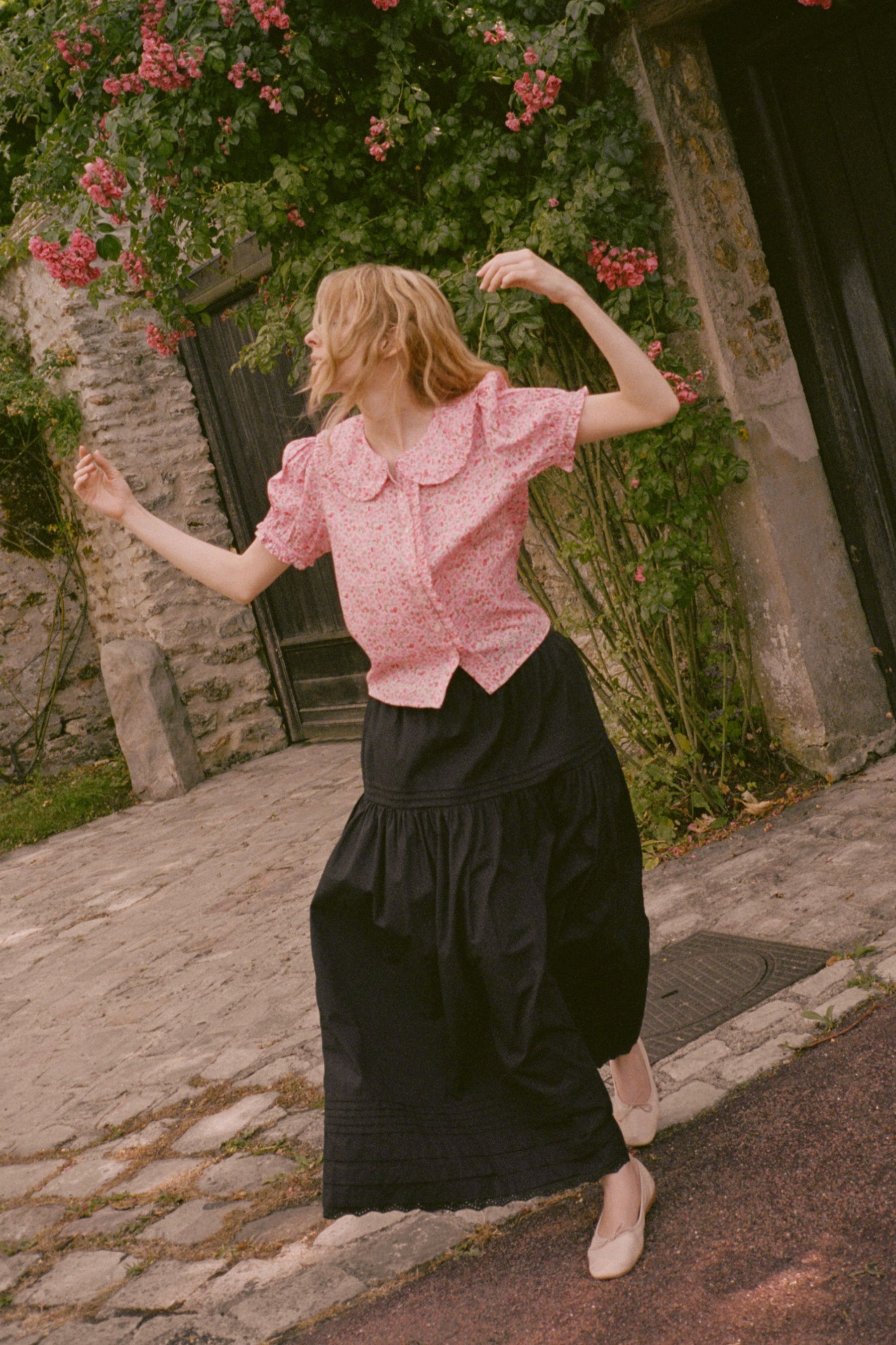 Yuri Skirt in Black Cotton Poplin