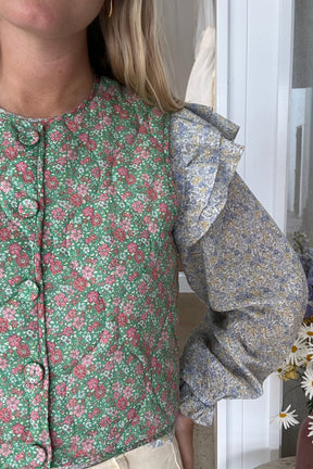 Neo Vest in Juniper Bloom