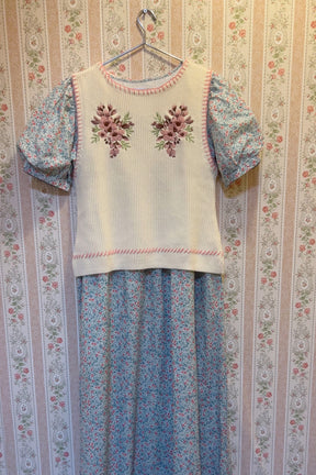 Clara Vest in Oat